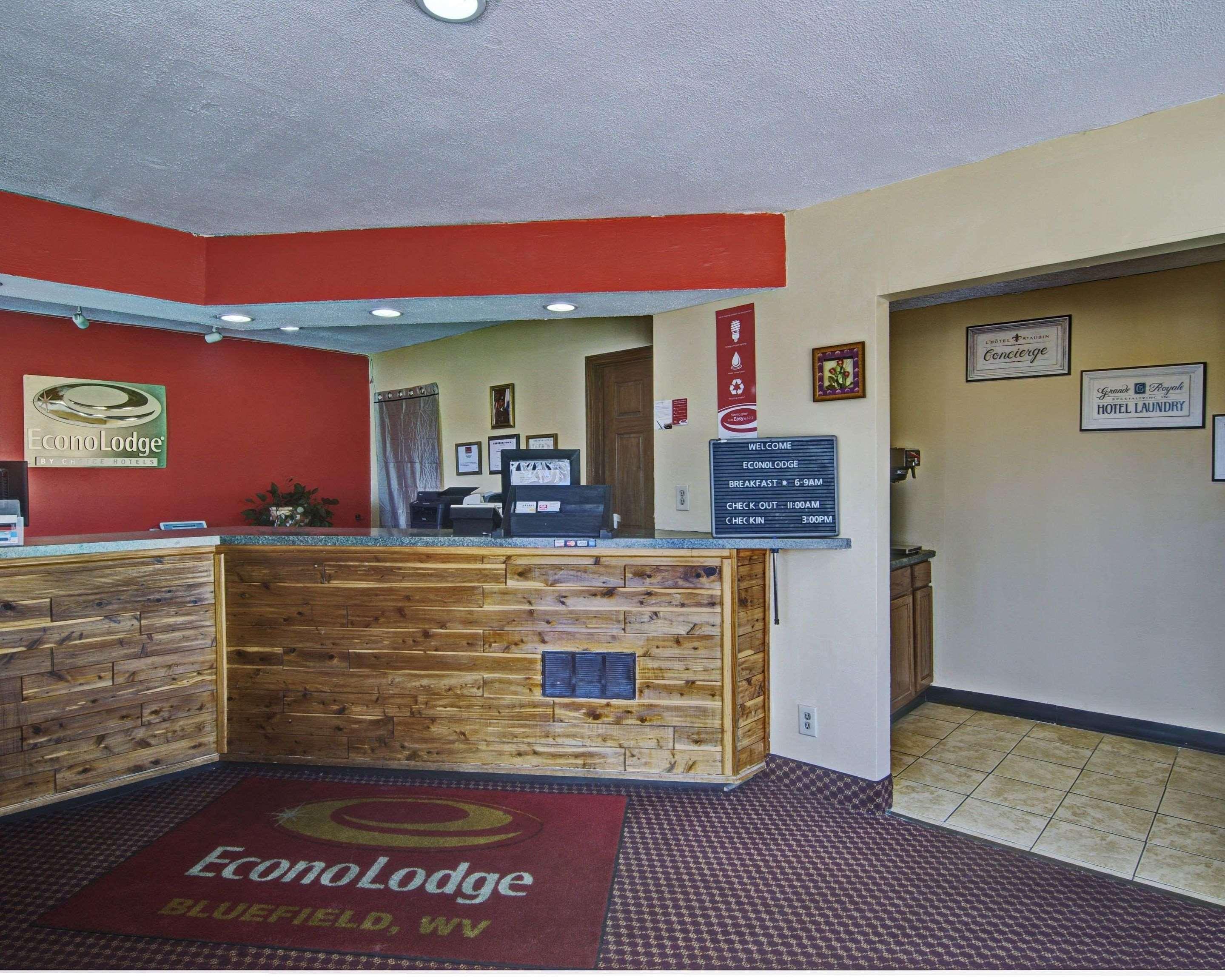 Econo Lodge Near Bluefield College Eksteriør billede